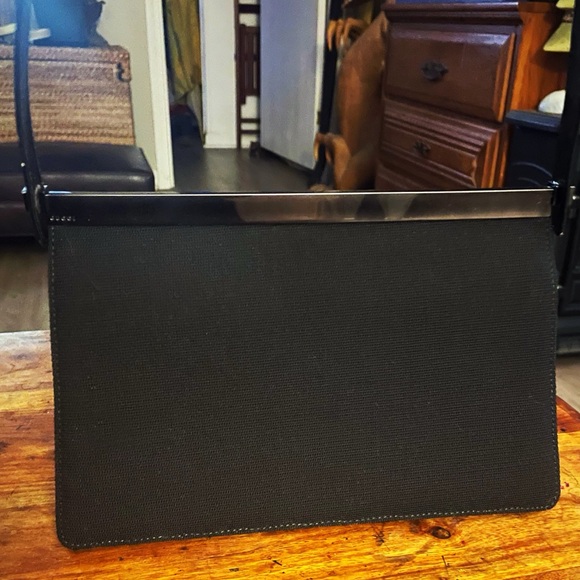 Gucci Authentic Vintage Gucci Shoulder Bag - Picture 4 of 7